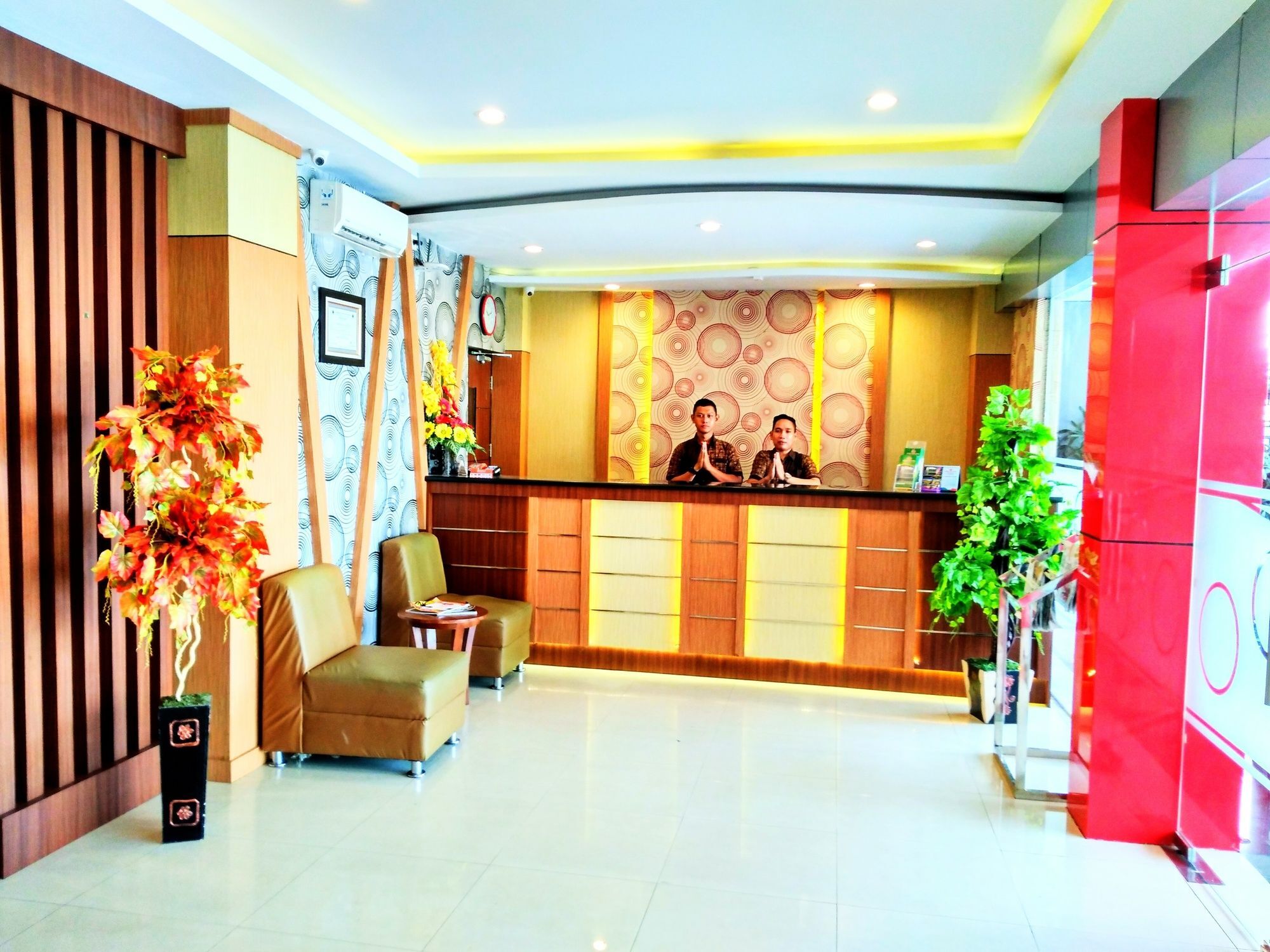 Hotel Parma Paus Pekanbaru Exterior foto